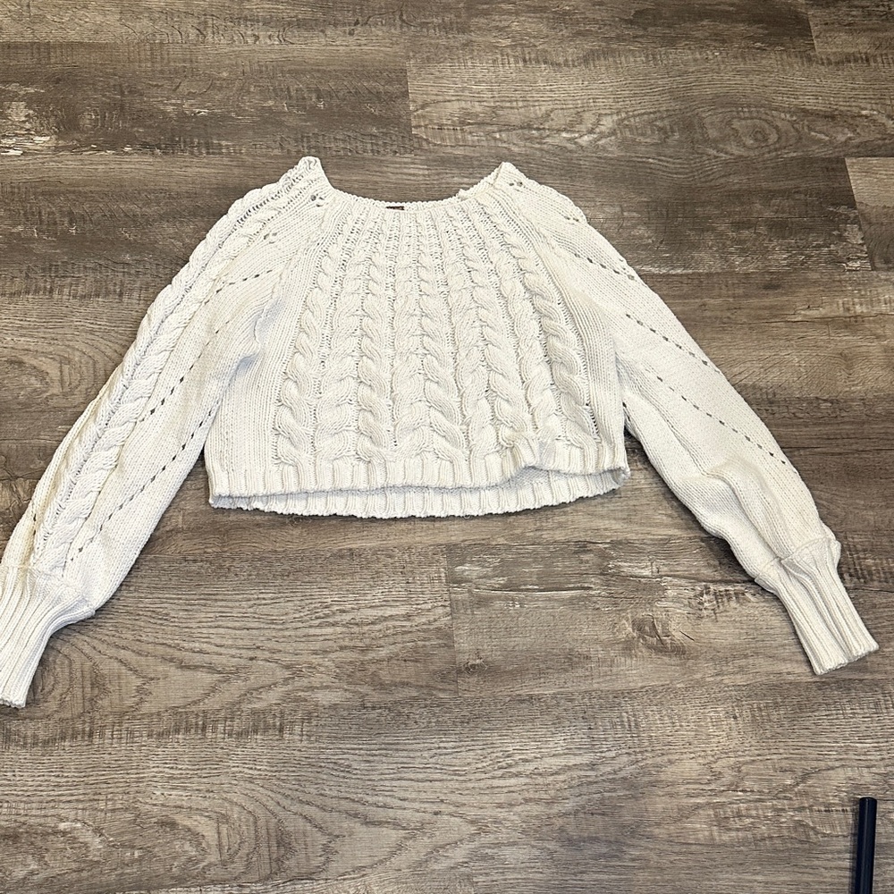 White‎ Free People Cropped Cable Knit Sweater